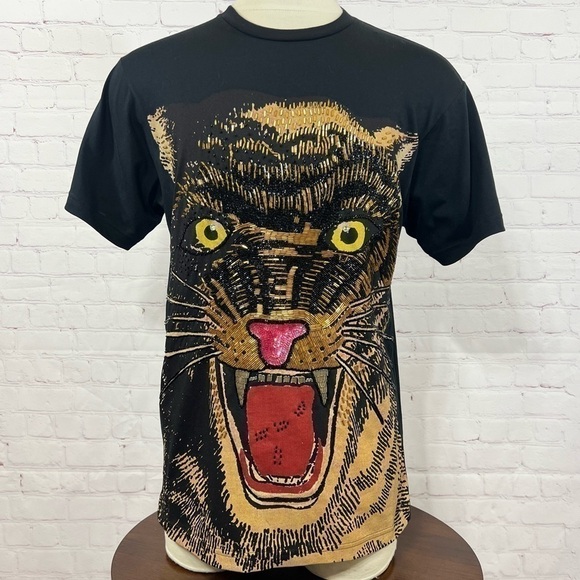GUCCI FELINE graphic tee beautiful details of beads & Sequins in XXS fits large - Picture 1 of 16